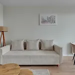 Horizon 152 - Sea View By Grand Apartments